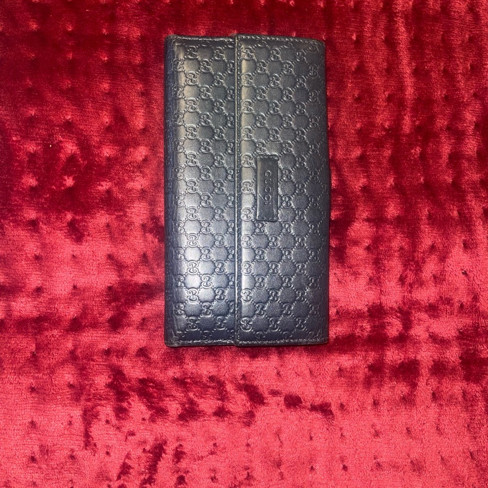 Gucci Black Embossed Wallet